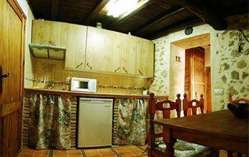 Apartamentos Valle Del Jerte El Huerto Del Cura คาเบซุเอลา เดล วาลล์ ภายนอก รูปภาพ
