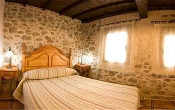 Apartamentos Valle Del Jerte El Huerto Del Cura คาเบซุเอลา เดล วาลล์ ภายนอก รูปภาพ